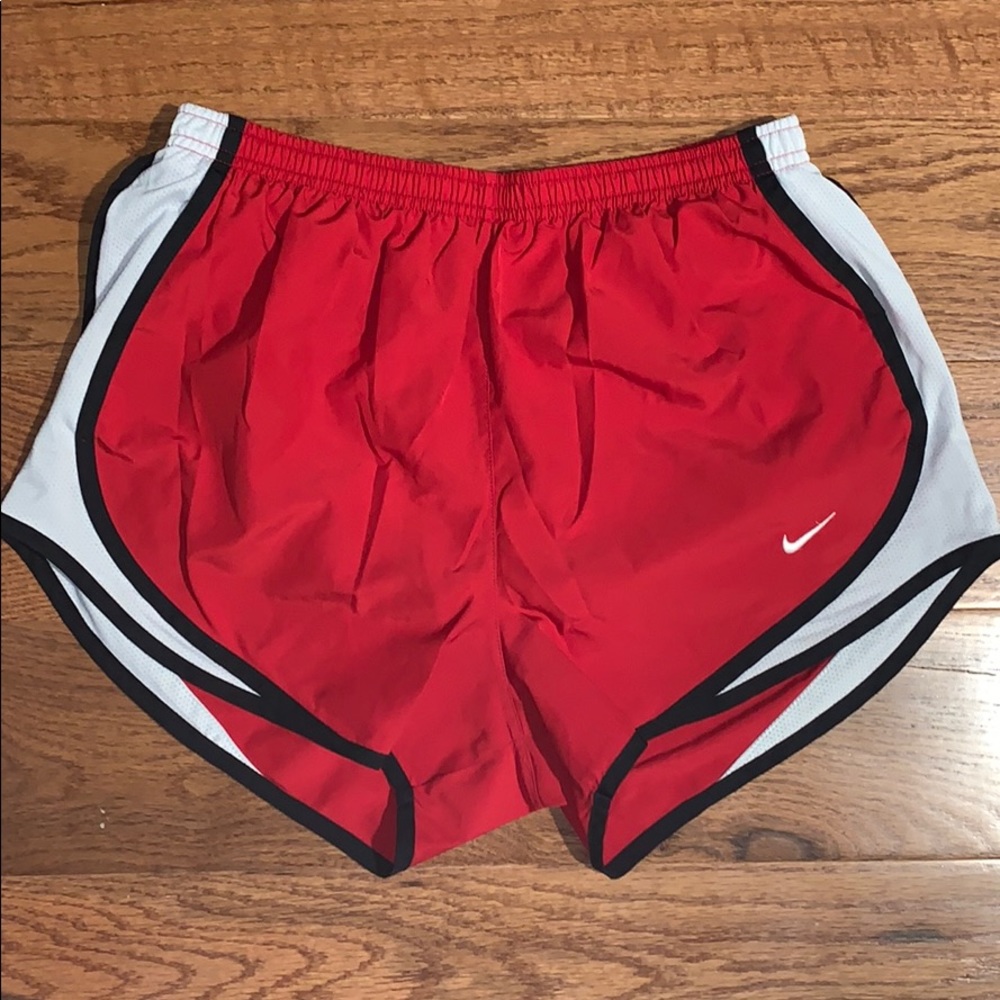 nike tempo running shorts